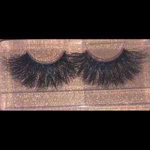 Mink Lash Strips